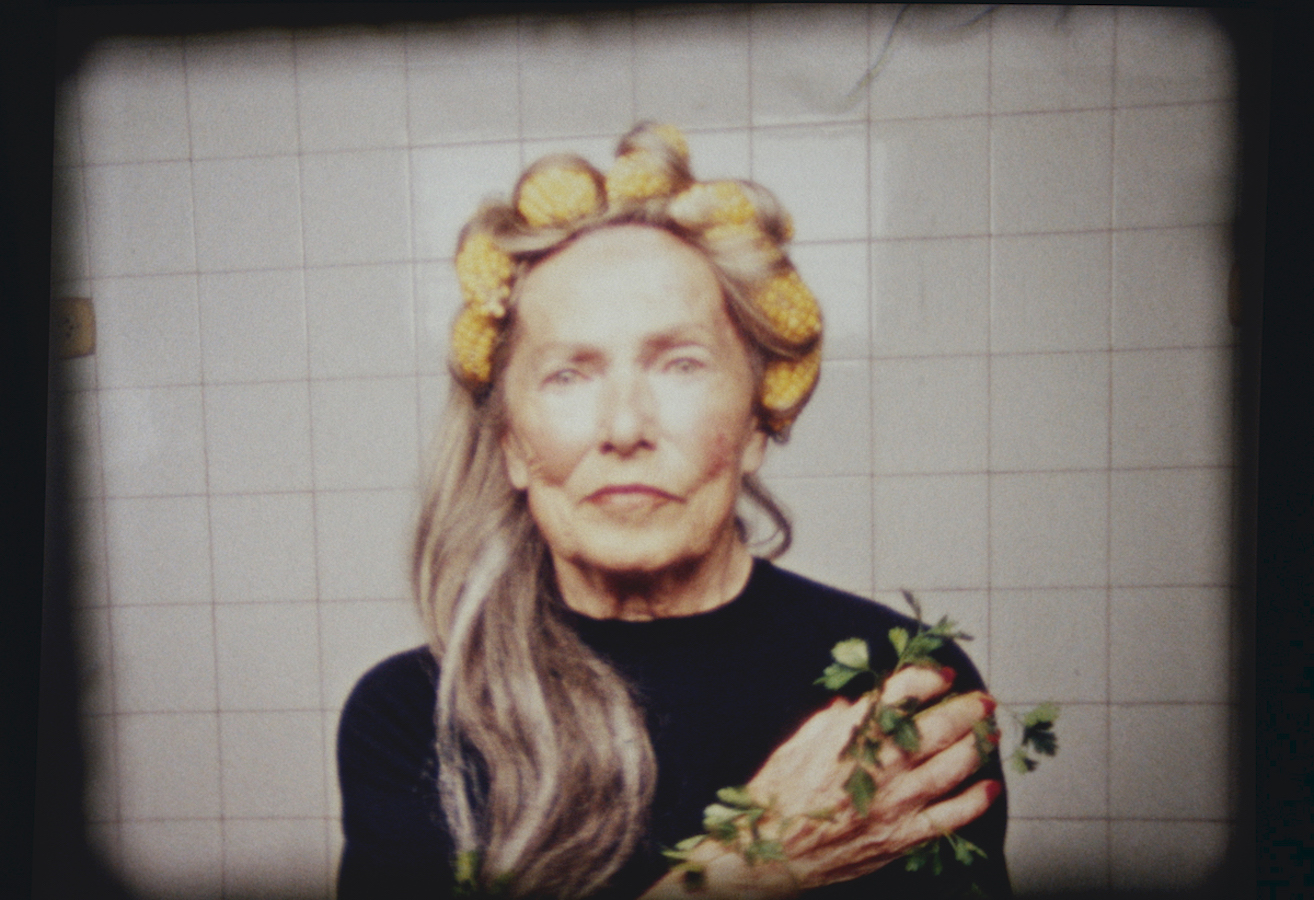 Screenshot from Amama (2015), a film by Asier Altuna, courtesy of Txintxua Films